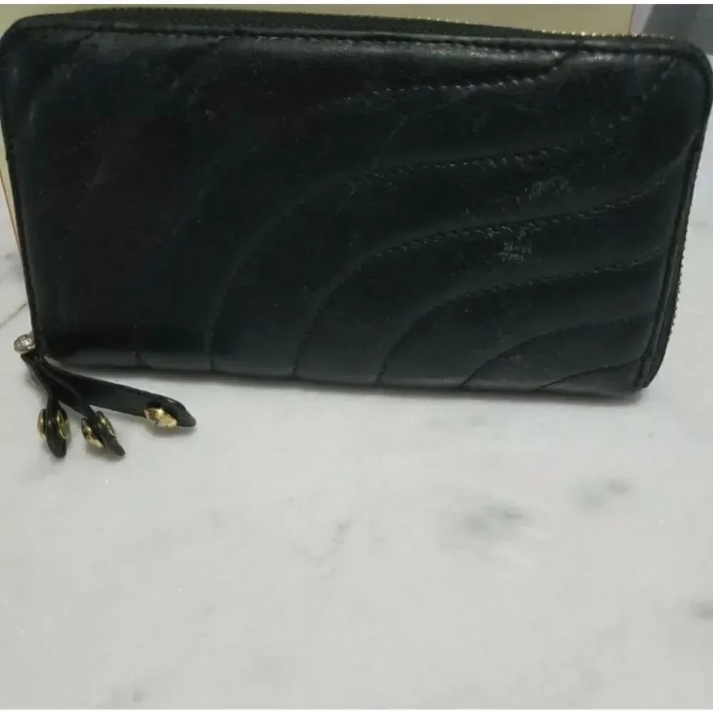 Henri Bendel Womens Wallet